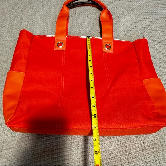 Woman’s Lancôme Travel Totes set of 2 - Picture 4 of 16